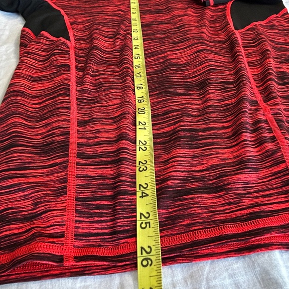 Under Armour CoolSwitch Compression T-Shirt - Picture 10 of 10